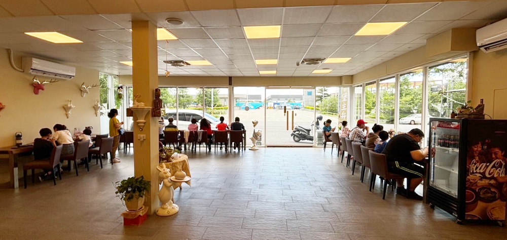 嘉義大林必吃美食【堡主便當】國道三梅山交流道旁的質感便當店,玩城堡之都吃堡主便當超搭!