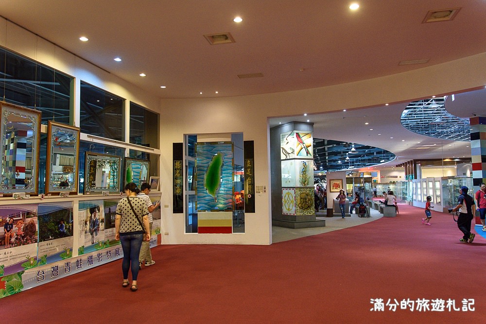 彰化鹿港景點》全球首座玻璃媽祖廟 台灣玻璃館 彷彿登上仙界的九重天宮