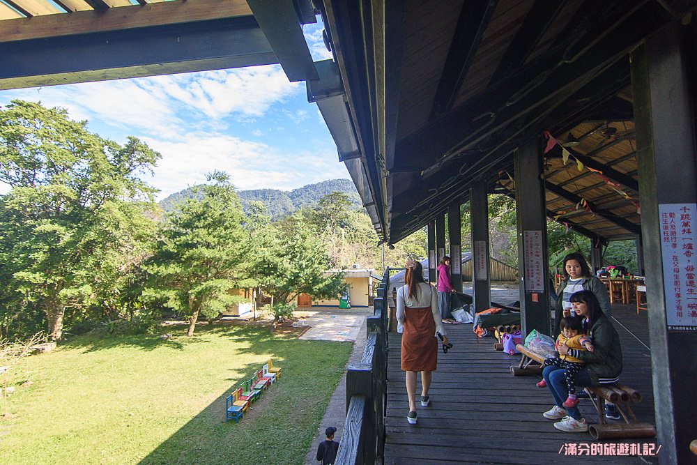 新竹橫山景點》大山北月景觀餐廳 唯美的森林小學堂 廢棄小學再次充滿熱鬧的歡笑聲