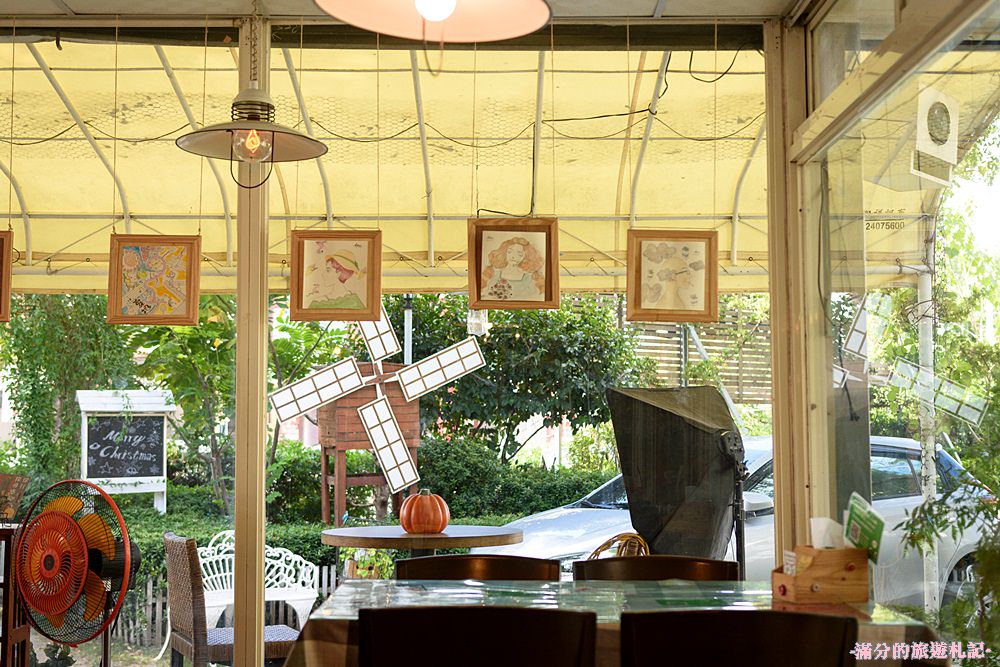 台中霧峰景點》聖地庭園 台中景觀餐廳 城市裡的小花園 浪漫美拍的秘密基地