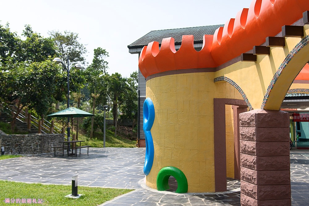 嘉義中埔景點》中埔遊客中心 西拉雅國家風景區 山林裡的皇冠城堡 童話般的城堡小樂園
