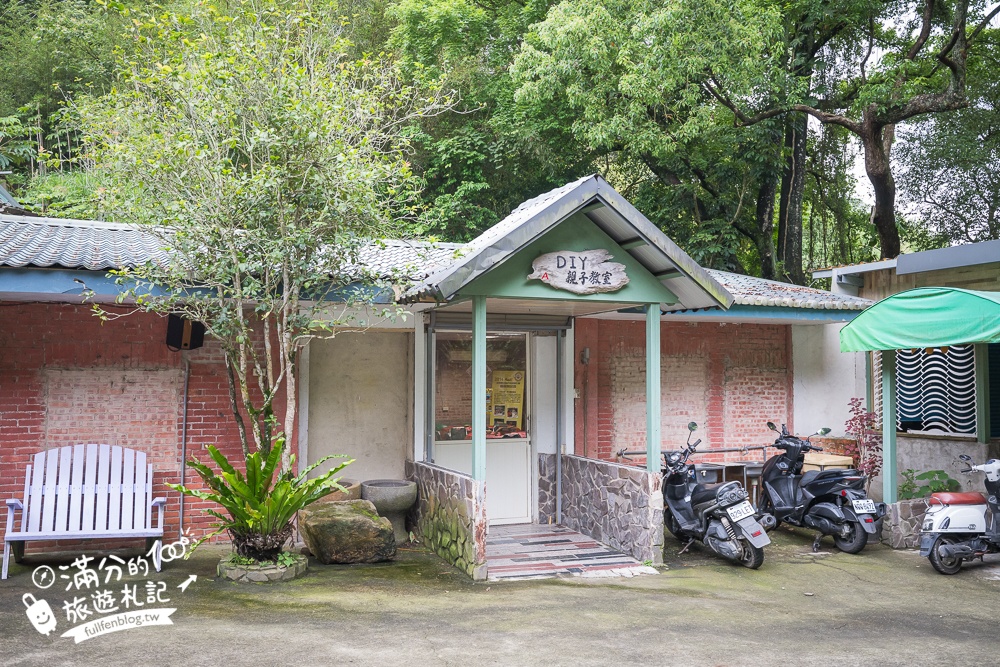 苗栗【巴巴坑道休閒礦場】走進地下礦坑.體驗礦坑小火車.還有森林溜滑梯&兒童遊戲區!