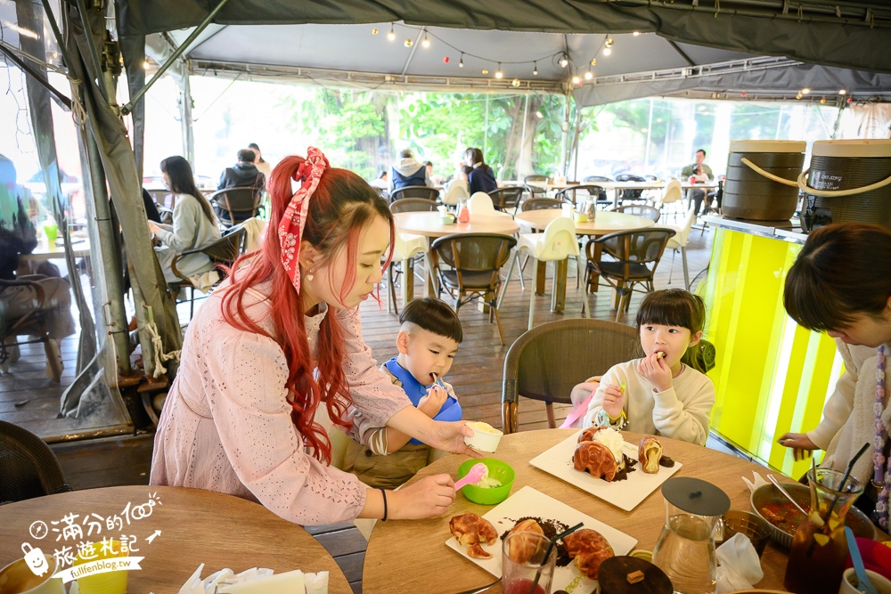 台北內湖親子餐廳【象園咖啡】必吃小象餅&必拍大象彩色隊伍,旁邊就是唯美的碧湖可順遊 台北內湖親子餐廳【象園咖啡】必吃小象餅&必拍大象彩色隊伍,旁邊就是唯美的碧湖可順遊