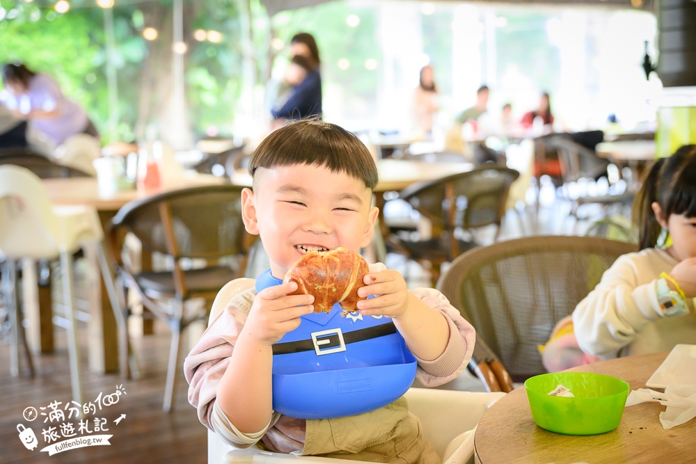 台北內湖親子餐廳【象園咖啡】必吃小象餅&必拍大象彩色隊伍,旁邊就是唯美的碧湖可順遊 台北內湖親子餐廳【象園咖啡】必吃小象餅&必拍大象彩色隊伍,旁邊就是唯美的碧湖可順遊