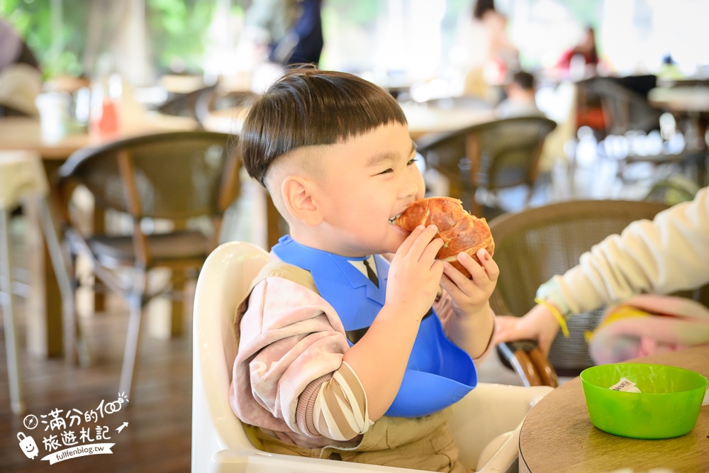 台北內湖親子餐廳【象園咖啡】必吃小象餅&必拍大象彩色隊伍,旁邊就是唯美的碧湖可順遊 台北內湖親子餐廳【象園咖啡】必吃小象餅&必拍大象彩色隊伍,旁邊就是唯美的碧湖可順遊