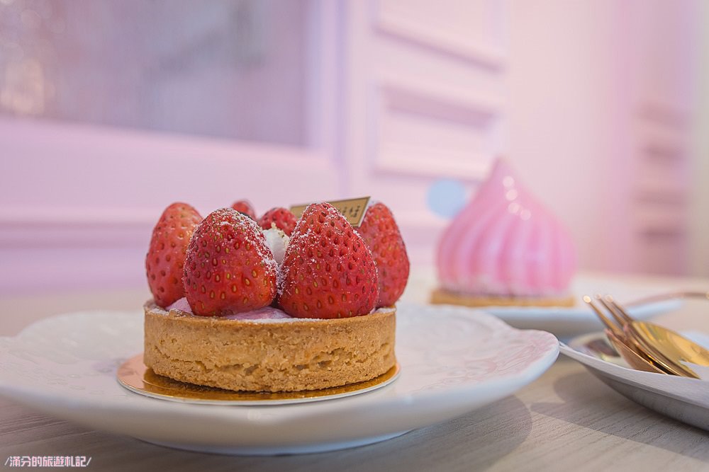 雲林斗六下午茶》Immense 恬恬 粉紅蛋糕城堡驚艷登場 敲療癒的法式甜點舖 少女們又要尖叫啦!