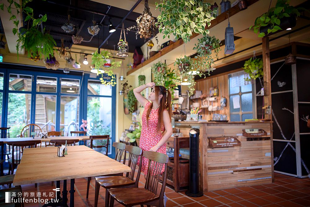 新竹午茶餐廳|花院子.庭院餐廳|早午餐.簡餐.咖啡.下午茶~夢幻放鬆的祕密小花園!