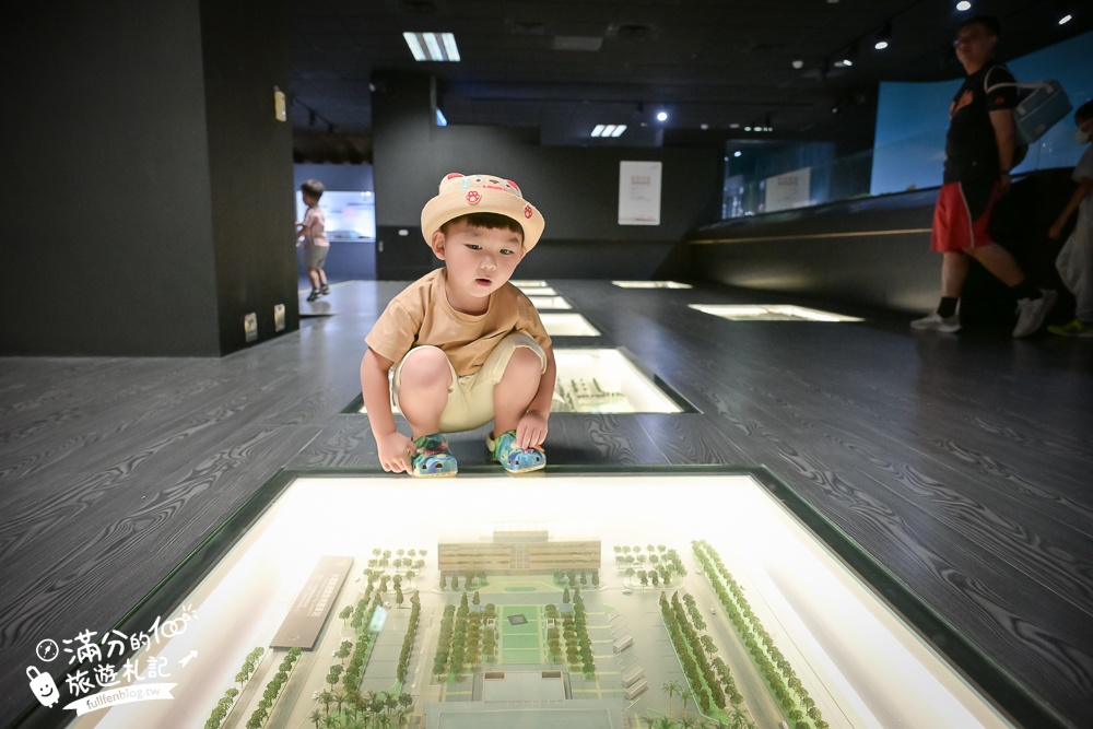 桃園【高鐵探索館】全國首創高速鐵路主題博物館,中壢免門票室內親子景點~駕馭時數300公里的高鐵玩樂趣!