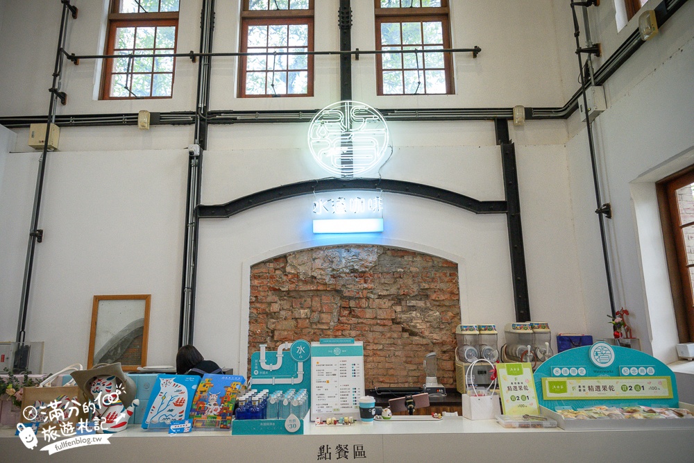 台南景點【台南山上花園水道博物館】淨水池區玩樂攻略,搭小火車遊逛日式建築~探索水道漫遊古堡之美！