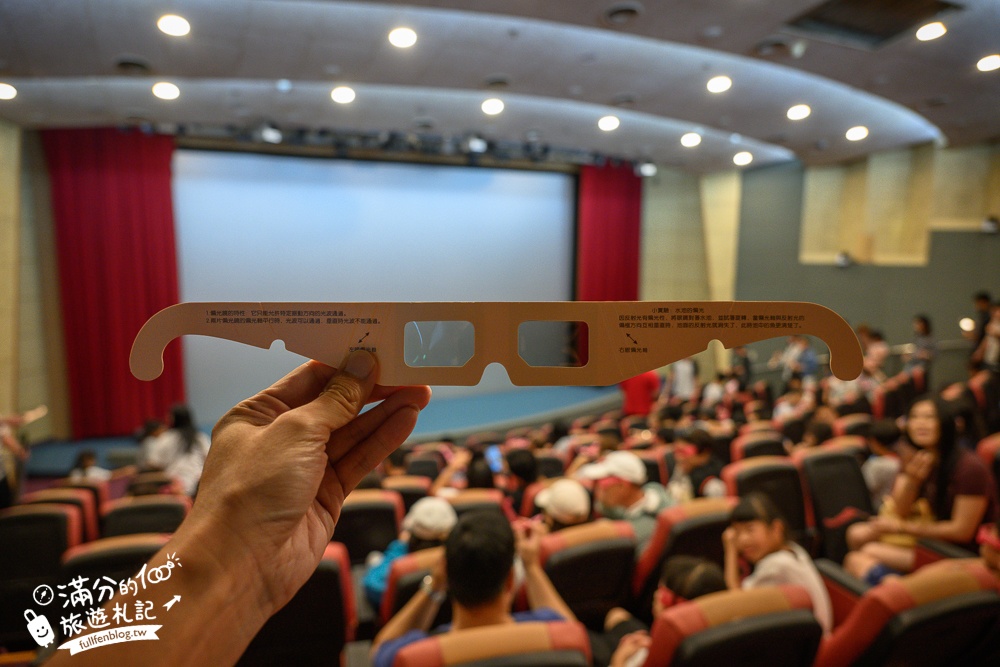 屏東景點【台電南部展示館】墾丁免門票親子景點.4D劇場.互動遊戲.雙層迴旋溜滑梯通通免費玩～探索電的世界!