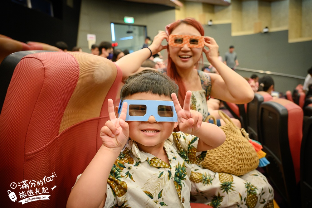 屏東景點【台電南部展示館】墾丁免門票親子景點.4D劇場.互動遊戲.雙層迴旋溜滑梯通通免費玩～探索電的世界!