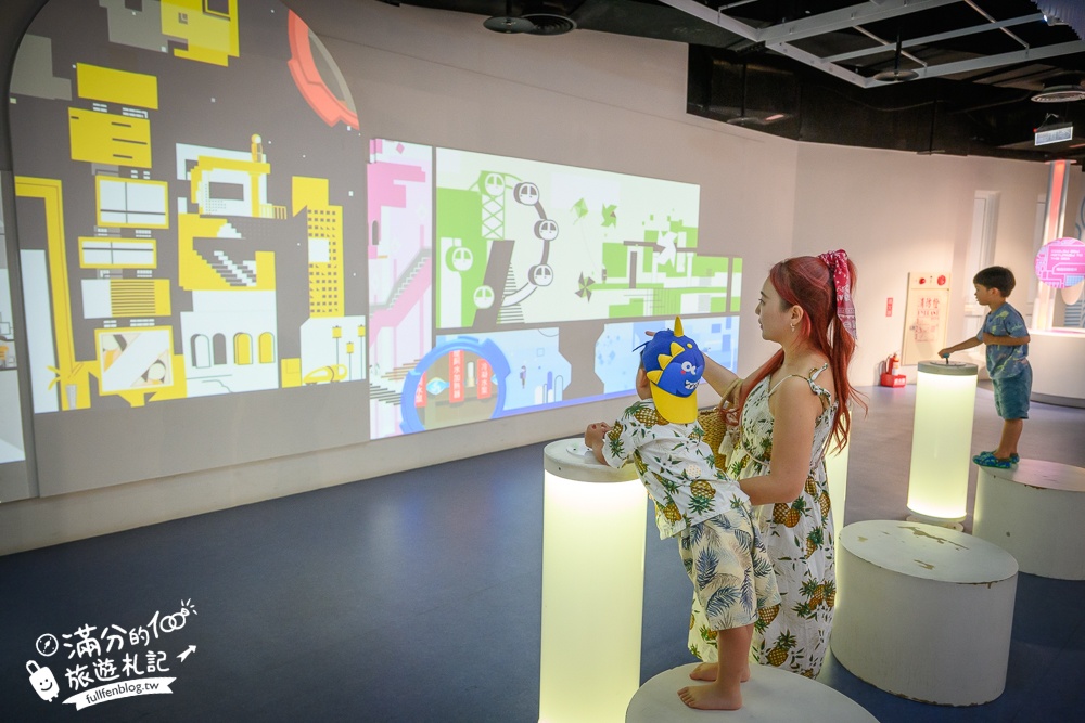 屏東景點【台電南部展示館】墾丁免門票親子景點.4D劇場.互動遊戲.雙層迴旋溜滑梯通通免費玩～探索電的世界!