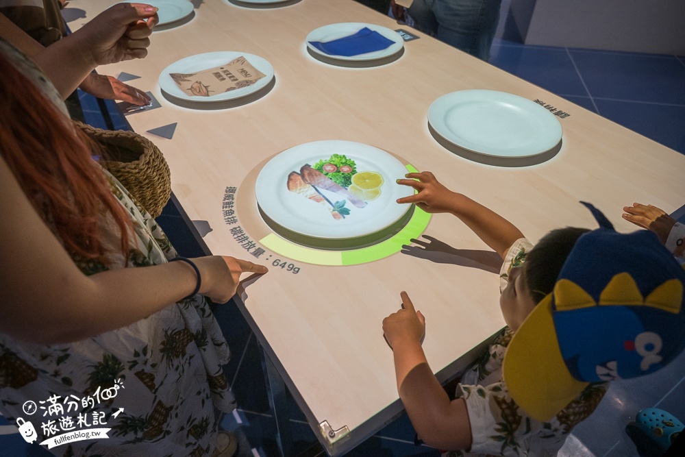 屏東景點【台電南部展示館】墾丁免門票親子景點.4D劇場.互動遊戲.雙層迴旋溜滑梯通通免費玩～探索電的世界!