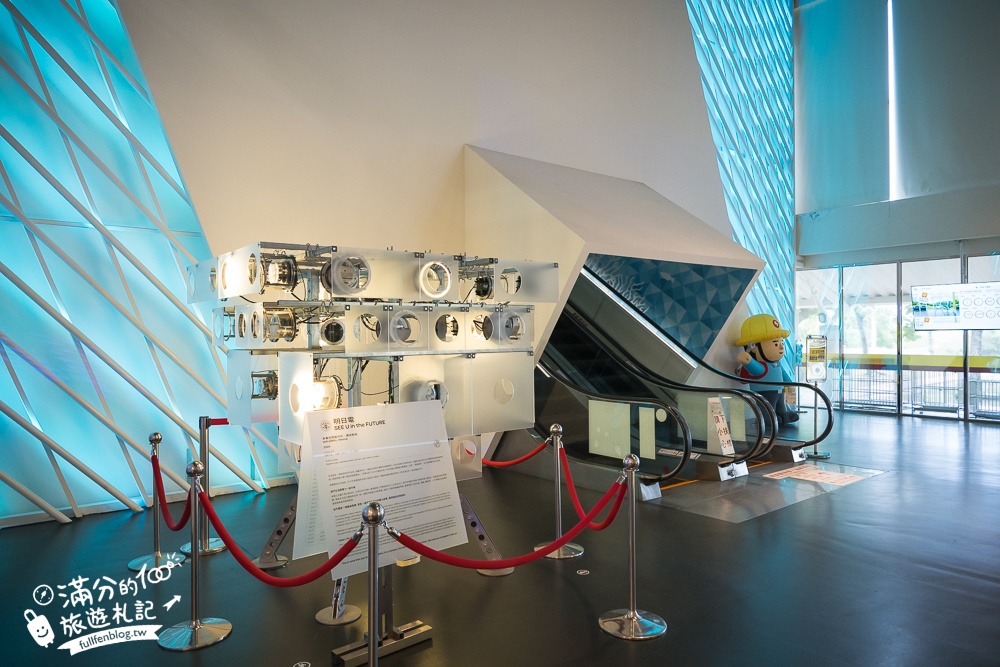 屏東景點【台電南部展示館】墾丁免門票親子景點.4D劇場.互動遊戲.雙層迴旋溜滑梯通通免費玩～探索電的世界!