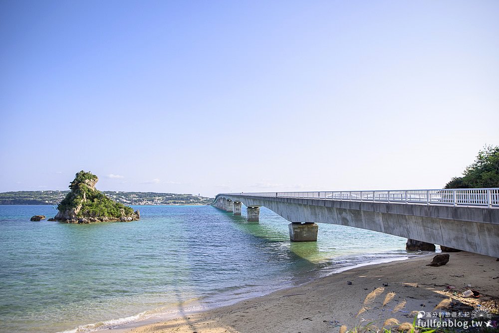 【2025沖繩古宇利海洋塔展望台怎麼玩？】最新拍照攻略.體驗無人電動車.必敲海上愛情鐘.飽覽古宇利大橋好震撼!
