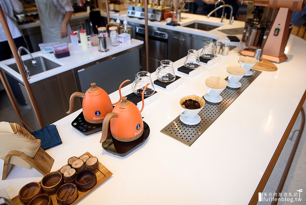 台中下午茶|KafeD德勒斯河岸咖啡.創意年輪專賣店.浮誇系花式咖啡~隱身在城市裡的森林咖啡館!