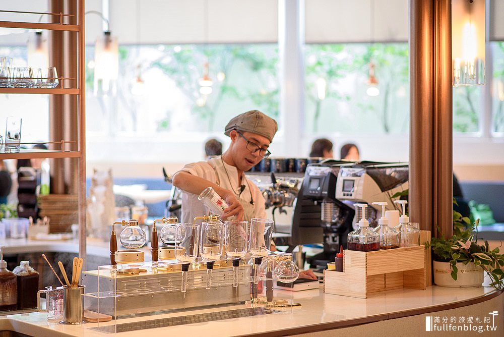 台中下午茶|KafeD德勒斯河岸咖啡.創意年輪專賣店.浮誇系花式咖啡~隱身在城市裡的森林咖啡館!