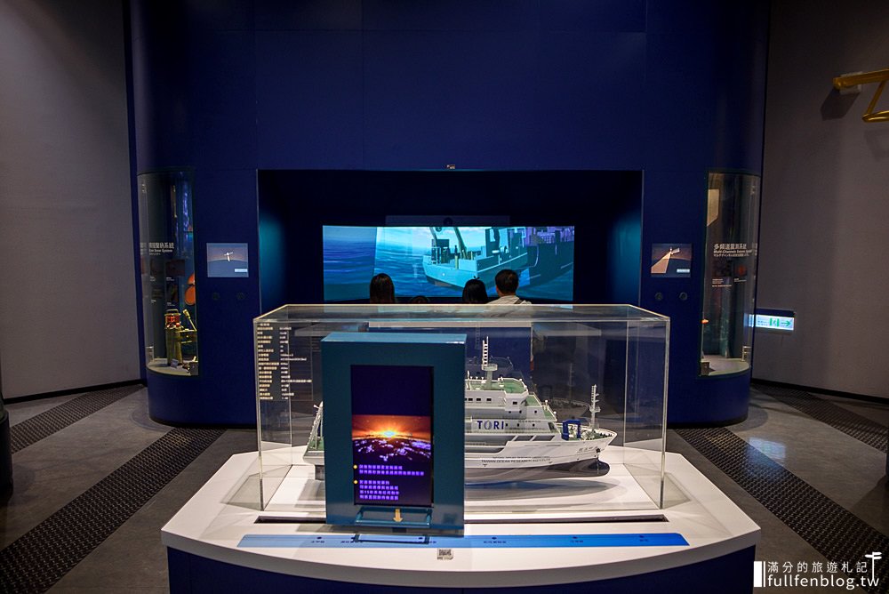 【海洋科技博物館】基隆室內親子景點.划船釣魚海洋互動體驗攻略!