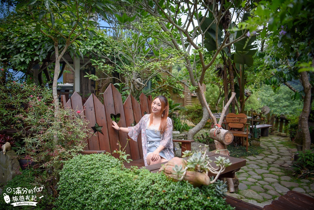 新竹竹東景點|It’s Alice Cafe&Food|景觀餐廳.情侶約會.下午茶|唯美歐風小屋~森林裡的秘密小花園!