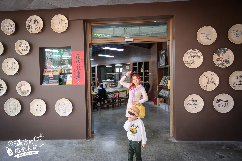 嘉義景點【板陶窯交趾剪黏工藝園區.新港板陶窯】最新恐龍王國.必玩貓咪小火車.手作DIY.趣味遊戲場~親子放電的工藝殿堂!