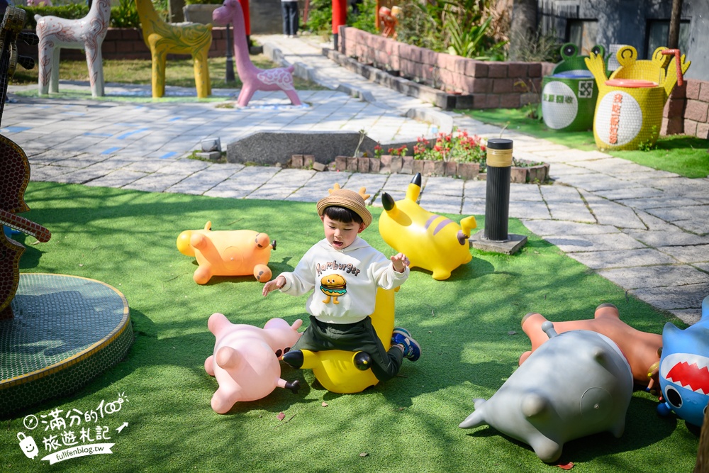 嘉義景點【板陶窯交趾剪黏工藝園區.新港板陶窯】最新恐龍王國.必玩貓咪小火車.手作DIY.趣味遊戲場~親子放電的工藝殿堂!