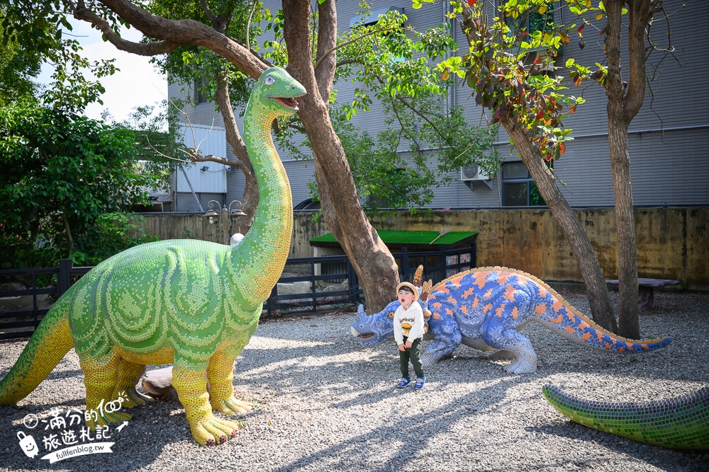 嘉義景點【板陶窯交趾剪黏工藝園區.新港板陶窯】最新恐龍王國.必玩貓咪小火車.手作DIY.趣味遊戲場~親子放電的工藝殿堂!