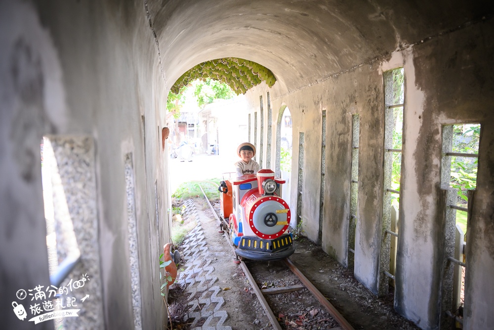 嘉義景點【板陶窯交趾剪黏工藝園區.新港板陶窯】最新恐龍王國.必玩貓咪小火車.手作DIY.趣味遊戲場~親子放電的工藝殿堂!