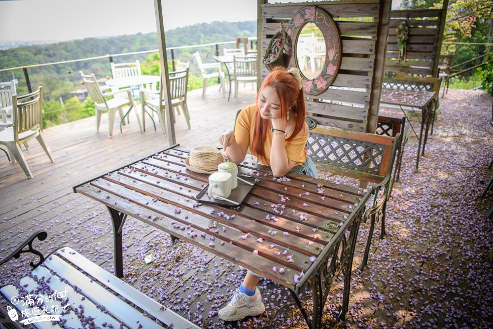 新竹湖口景點|疣豬山寨|紫藤花秘境.下午茶.湖口夜景.夢幻紫色花毯|180度觀景視野~在紫藤花下喝咖啡!