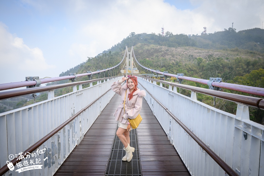 嘉義景點【梅山太平老街】海拔1000公尺的山城古街,必吃太平雲糕.喝冬瓜妹.吃茶葉蛋.賞紫藤花!