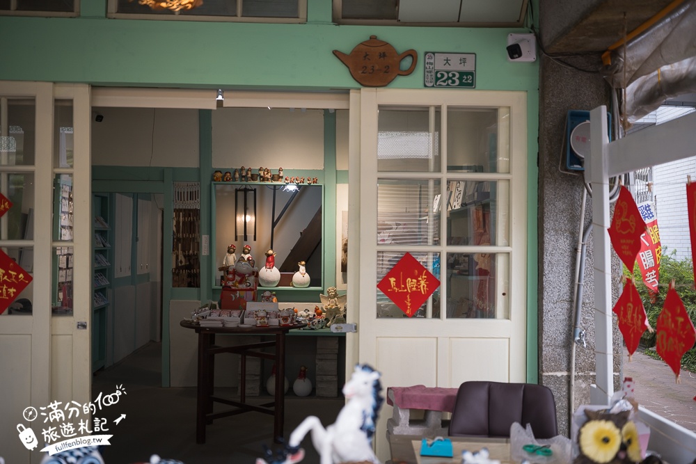 嘉義景點【梅山太平老街】海拔1000公尺的山城古街,必吃太平雲糕.喝冬瓜妹.吃茶葉蛋.賞紫藤花!