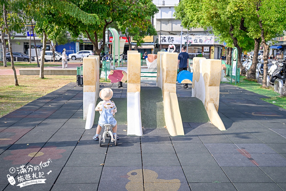 嘉義景點【打貓親子廣場早安公園】貓咪主題親子遊戲場.盪鞦韆.溜滑梯.攀岩.貓咪沙坑隨你玩! 嘉義景點【打貓親子廣場早安公園】貓咪主題親子遊戲場.盪鞦韆.溜滑梯.攀岩.貓咪沙坑隨你玩!