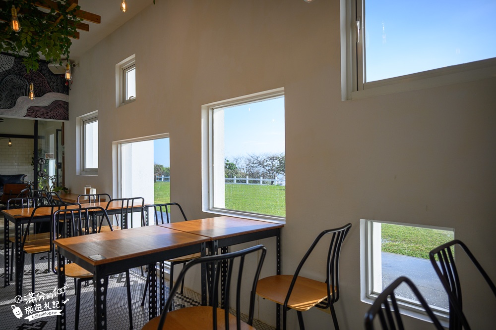 屏東景點|草地餐桌實驗室.日日旅海|白色小屋聚落.180度海景咖啡館~紐西蘭風大草原!