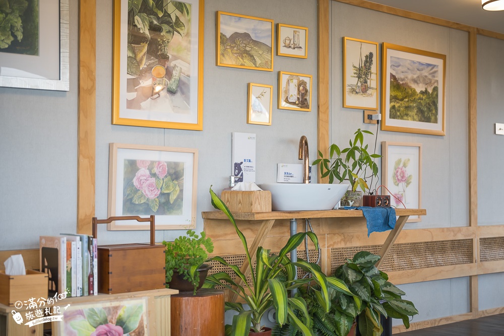 嘉義【山角鐵茶屋】採全預約制,來看塔山.望雲海.品茶香.吃甜點~距離群山峻嶺最近的夢幻茶屋!