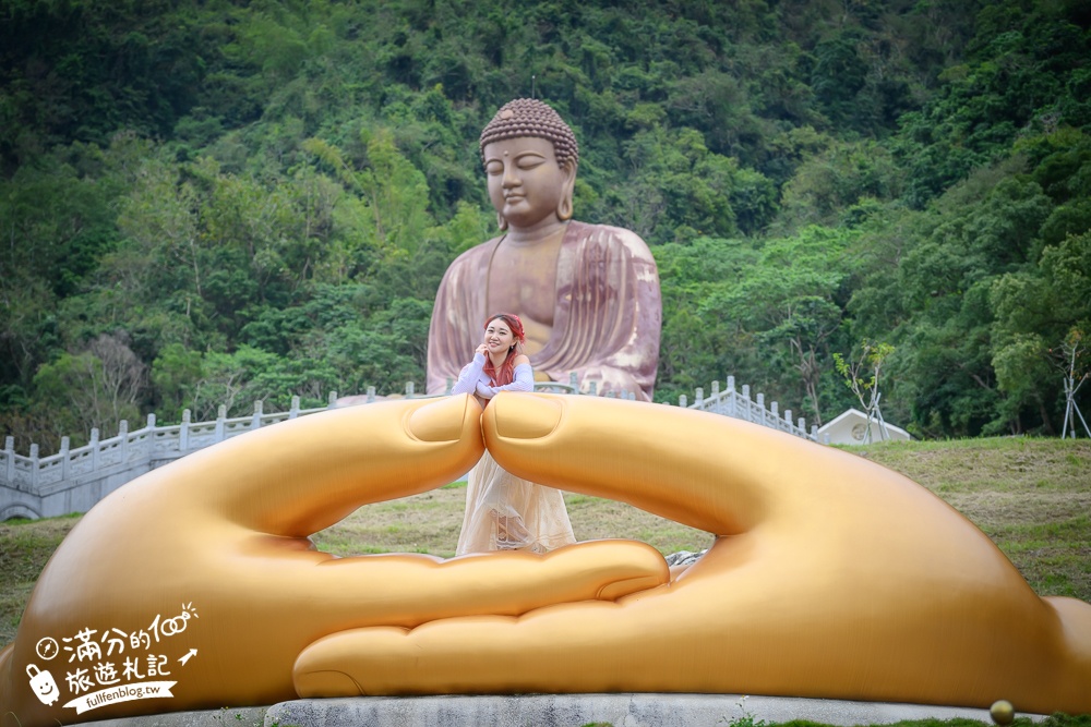 高雄六龜景點【彩虹山六龜大佛】七層樓高雄偉大佛,坐巨大金佛手超開運~跟著大佛視角眺望秀麗山景!
