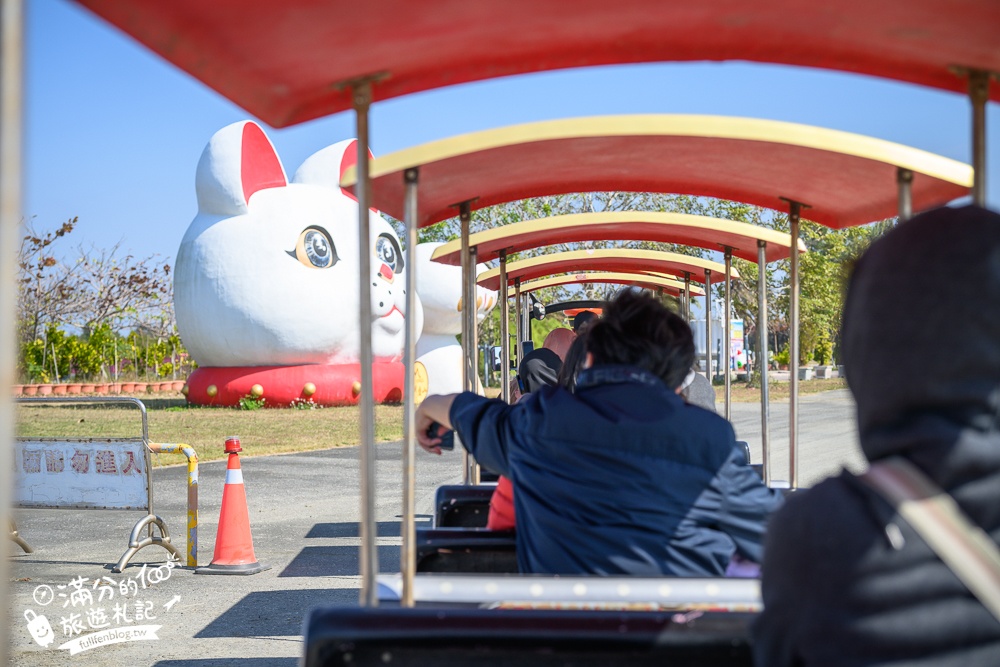 【2025七股鹽山】最新6米高吃冰雪人吉祥物超療癒,台南鹽山雪鹽祭開跑!