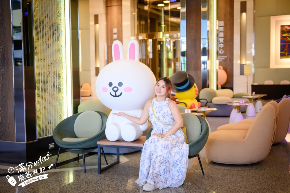【台中麗寶福容大飯店住宿攻略】后里最強樂園飯店,花園家庭房開箱,網美大泳池.親子遊戲室.豐盛自助吧饗宴超讚! 【台中麗寶福容大飯店住宿攻略】后里最強樂園飯店,花園家庭房開箱,網美大泳池.親子遊戲室.豐盛自助吧饗宴超讚!