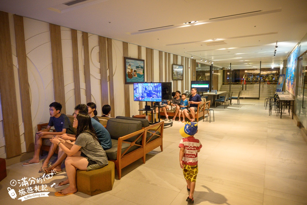 【福隆福容大飯店最新親子主題房】貢寮親子飯店玩樂攻略,房間就有溜滑梯.還能泡溫泉.賽車.任天堂通通免費玩!