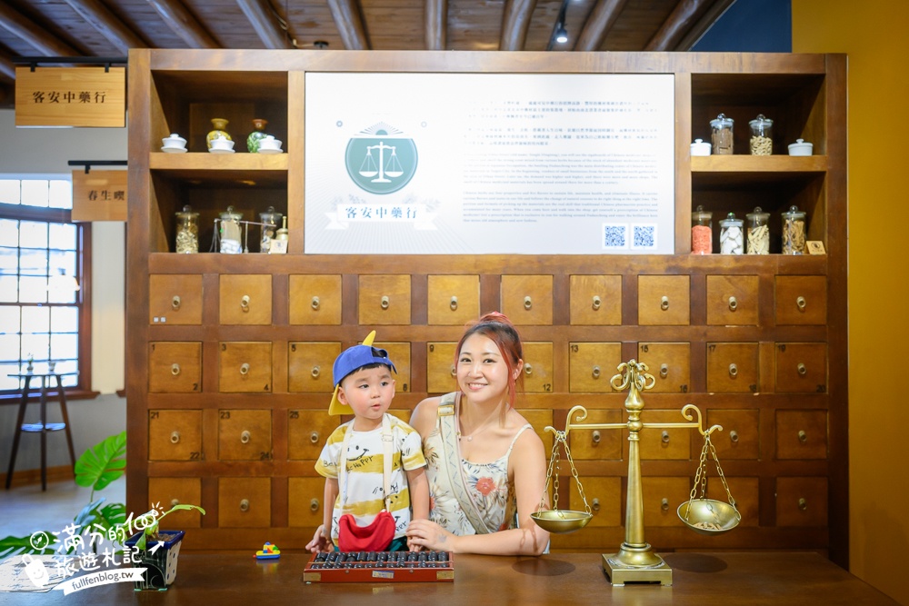 【2025大稻埕景點一日遊】大稻埕夏日煙火節最新活動資訊,穿旗袍.吃美食.逛迪化老街.賞河岸風光~大稻埕煙火綻放台北夜空!