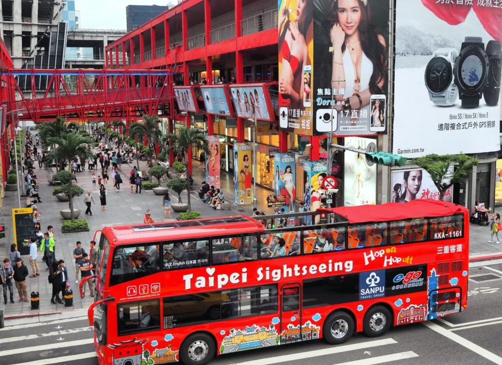 【2025台北親子景點懶人包】TOP30個台北親子旅遊景點推薦.觀光工廠.休閒農場動物園.親子餐廳住宿推薦,小朋友的玩樂天堂！