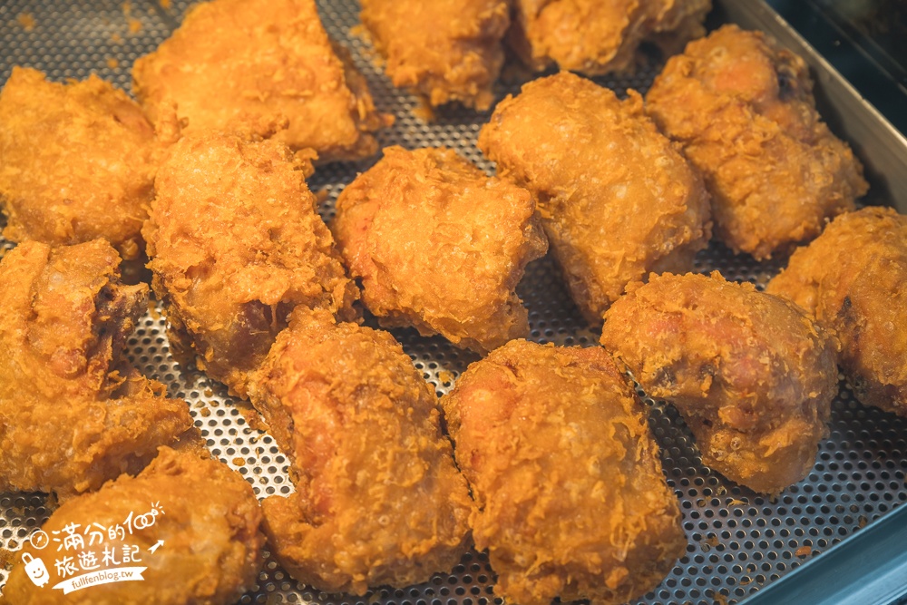 宜蘭必吃美食【台妹炸雞翅宜蘭北門總店】招牌必吃炸雞腿雞翅.鮮嫩多汁大口咬定,還有酥炸全雞可以選擇!