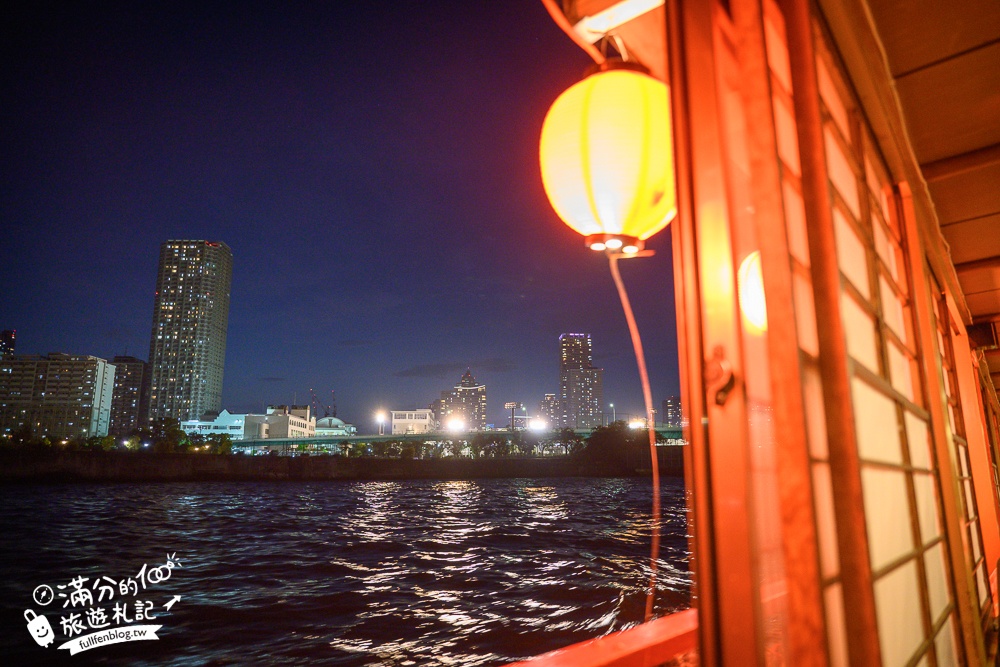 東京必體驗行程【東京灣遊船】搭特色船形屋吃牛肉燒喜燒賞夜景.飲料無限暢飲還能看表演.甲板上與彩虹大橋合影!