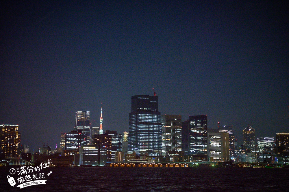 東京必體驗行程【東京灣遊船】搭特色船形屋吃牛肉燒喜燒賞夜景.飲料無限暢飲還能看表演.甲板上與彩虹大橋合影!