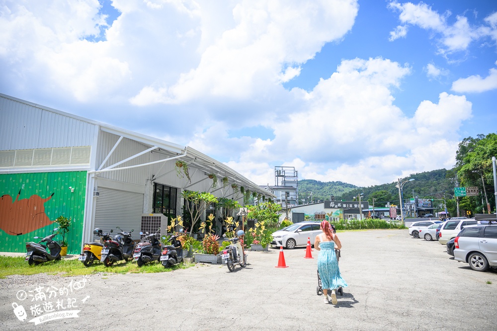 南投新景點【享日啡啡】埔里最新水豚主題餐廳,喝咖啡下午茶.看水豚小鴨泡湯玩水!