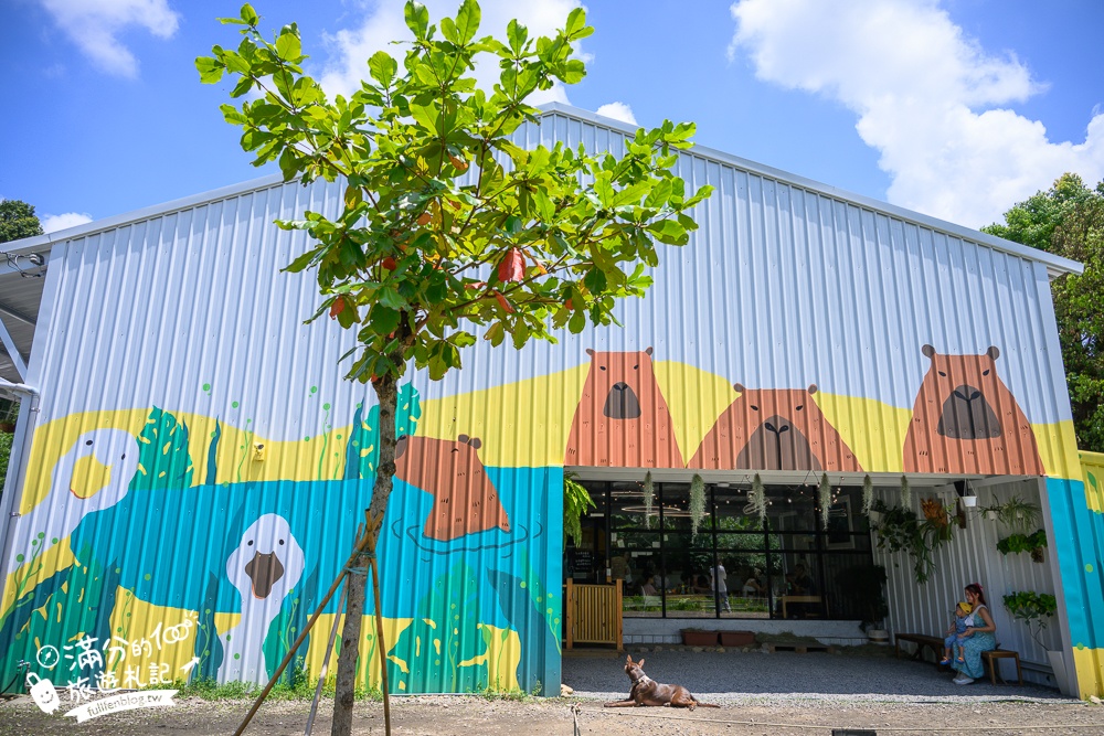 南投新景點【享日啡啡】埔里最新水豚主題餐廳,喝咖啡下午茶.看水豚小鴨泡湯玩水!