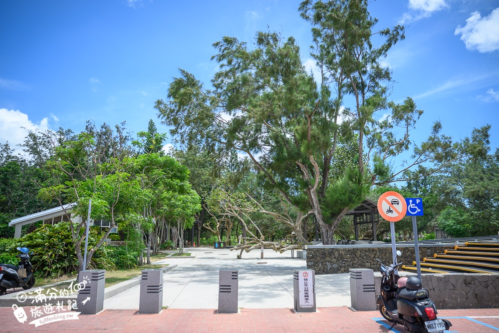 澎湖【及林春咖啡館】同時擁有森林美景與黃金海灘的景觀咖啡廳!