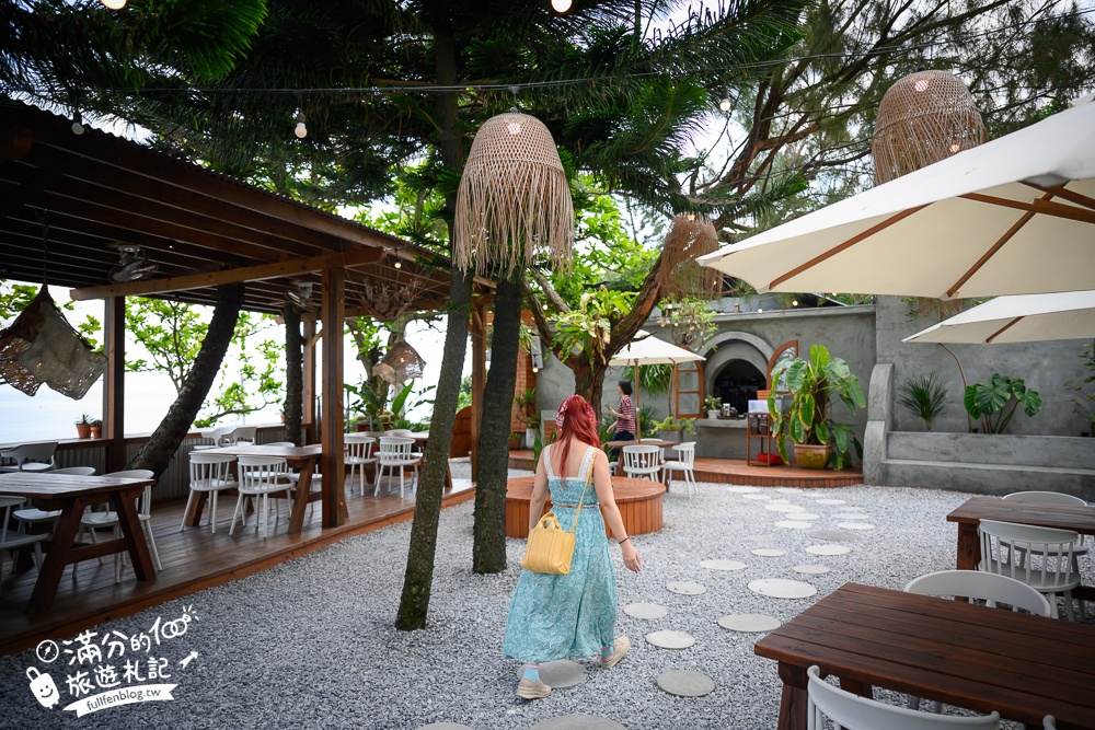 花蓮新景點【山下陳涼】叢林風泰式海景餐廳.喝泰奶.吃綠咖哩,秒飛峇里島望海景好愜意!