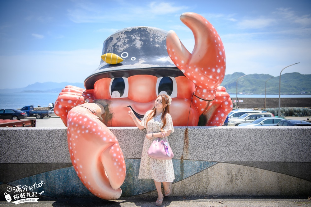龜吼漁港必逛【龜吼漁夫市集】秋蟹季必吃萬里蟹,平價生魚片.代客料理海鮮,玩拍巨無霸螃蟹王!