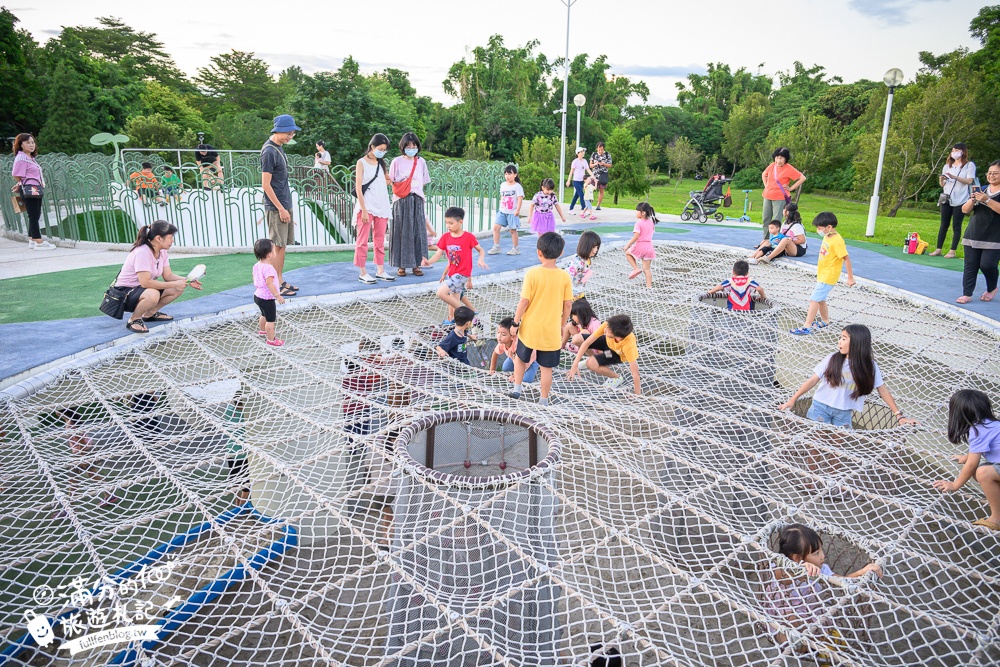 【2024嘉義市光織影舞】TOP8光影藝術作品必拍必看!詳細活動&市集資訊,絕美逐光月影,帶你走進最美烏托邦!