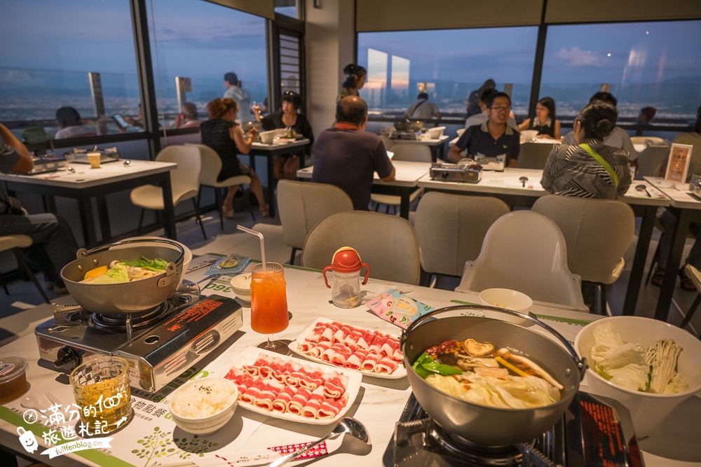 彰化新景點【3果6素360度超級食物景觀餐廳】吃養生鍋.泡腳賞夜一次滿足,超廣場城市美景盡收眼底!