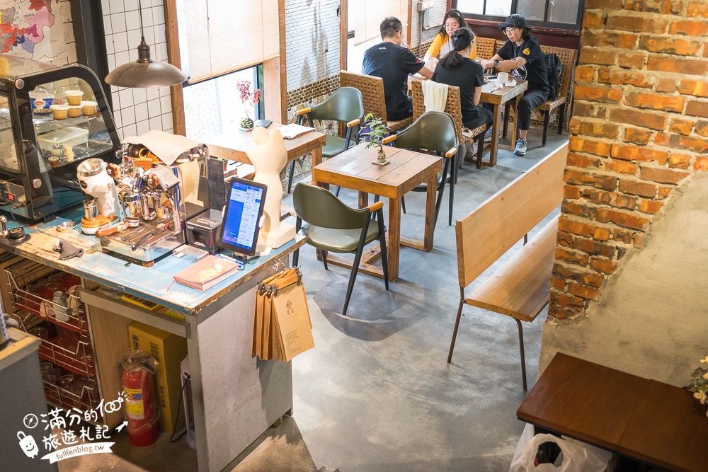 宜蘭咖啡館【花宅咖啡HUA Cafe】巷弄裡的老屋咖啡館,享受文青溫暖好食光!